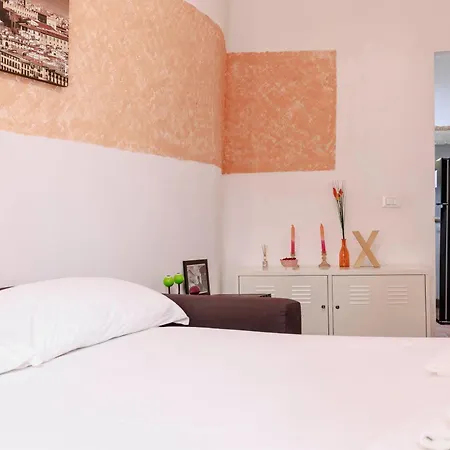 Cozy House In Pepi Street Florencie